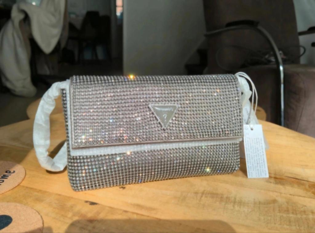 Guess Zalina Mini Avondtasje - Zilver met Strass, Ophalen of Verzenden, Nieuw, Avondtasje