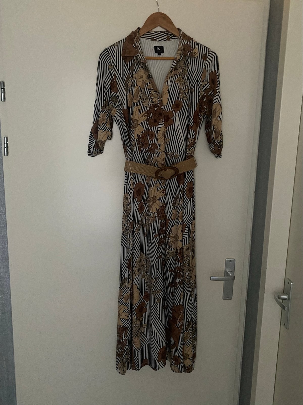 K-design maxi jurk in maat M - Zo goed als nieuw, Ophalen of Verzenden, Zo goed als nieuw, Maat 38/40 (M)