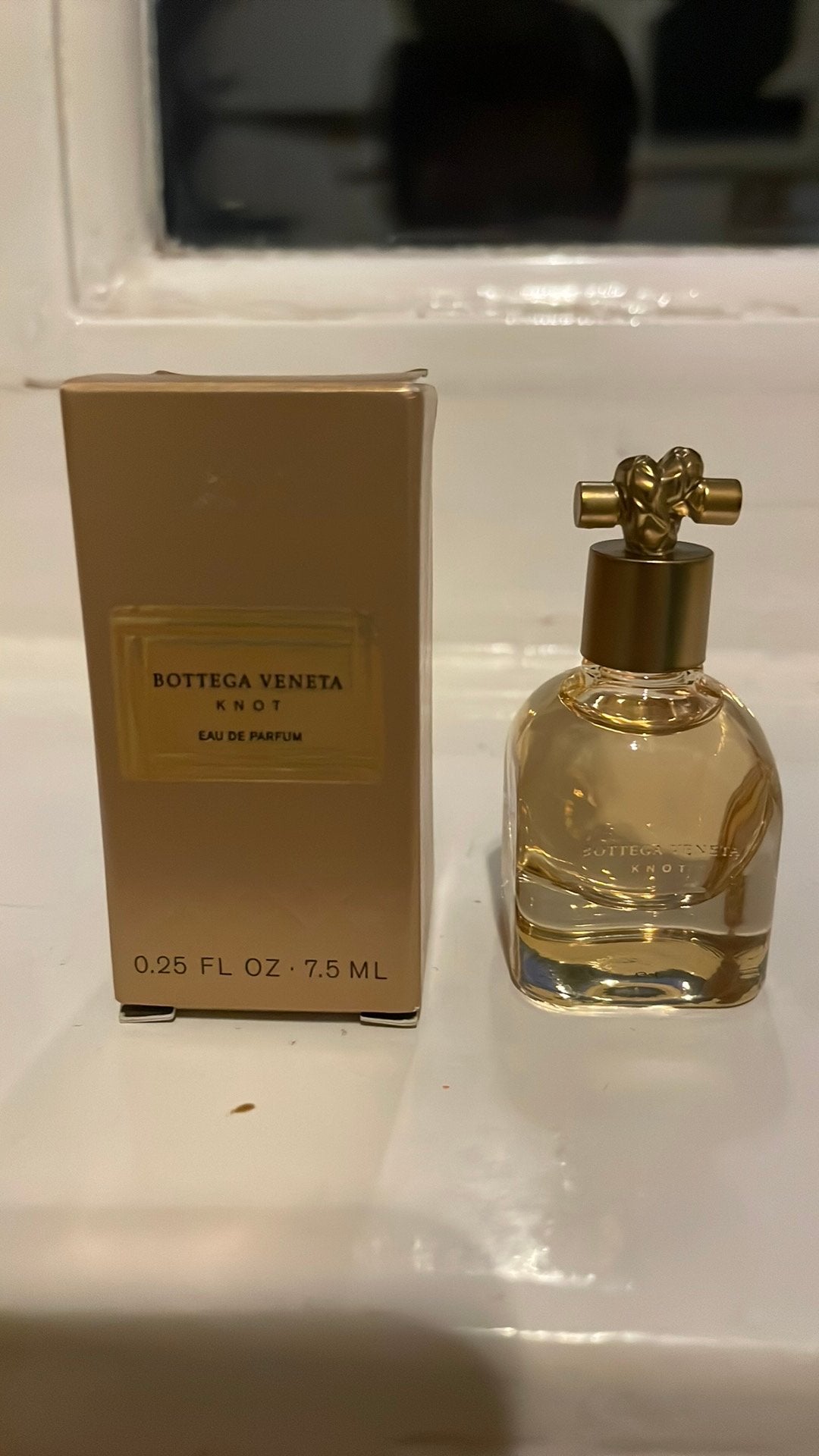 Bottega Veneta Knot 7,5ml, Verzamelen, Ophalen of Verzenden, Nieuw, Miniatuur, Gevuld