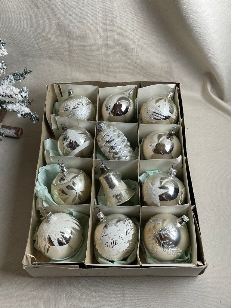 Oude zilveren kerstballen vintage, Diversen, Ophalen of Verzenden, Gebruikt