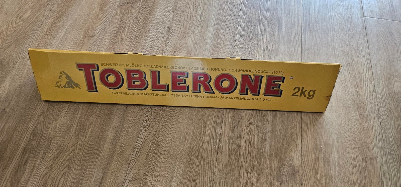 Grote lege Toblerone verpakking 2kg - voor verzamelaar, Verzamelen, Ophalen, Gebruikt