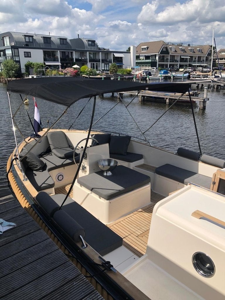 GEZOCHT: Lifestyle 960 Cabin / Nauta 980, Watersport en Boten, Sloepen, 10 m, Binnenboordmotor, Diesel, 80 pk