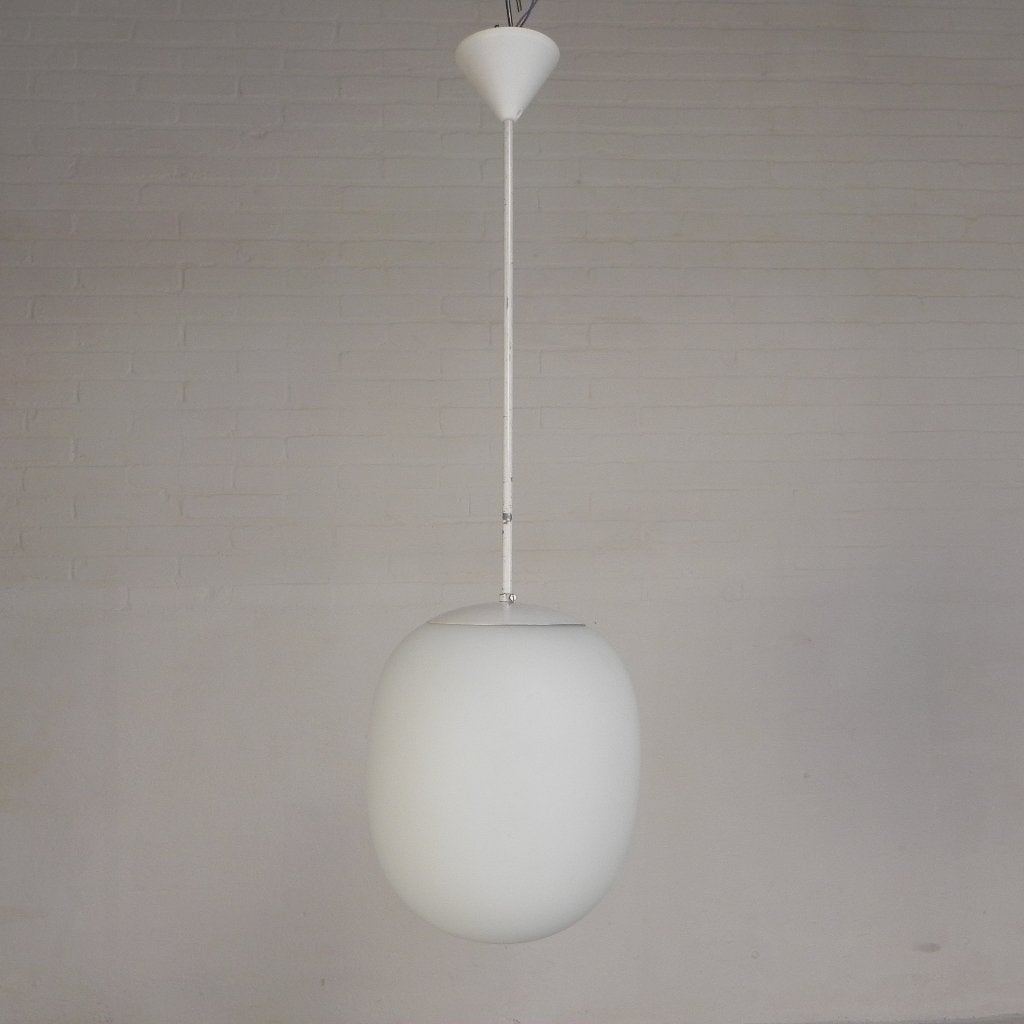 Vintage schoollamp met witte matglazen kap, jaren 50, Ophalen of Verzenden
