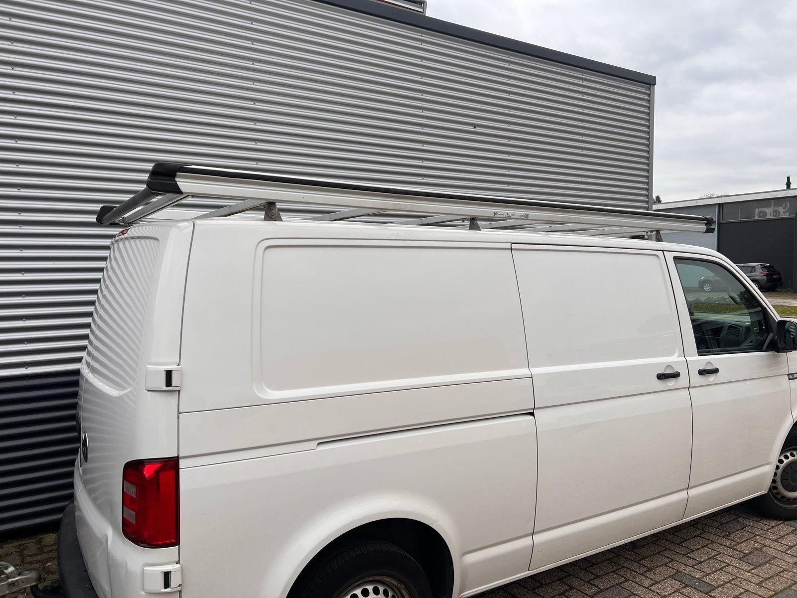 Aluminium imperiaal Volkswagen T5 T6 Lengte 2 met ladderrol, Ophalen, Gebruikt