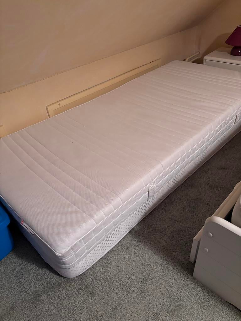 Ikea Matrand matras 200x90 cm (evt. 2e matras gratis), Ophalen, 90 cm, Eenpersoons, Zo goed als nieuw