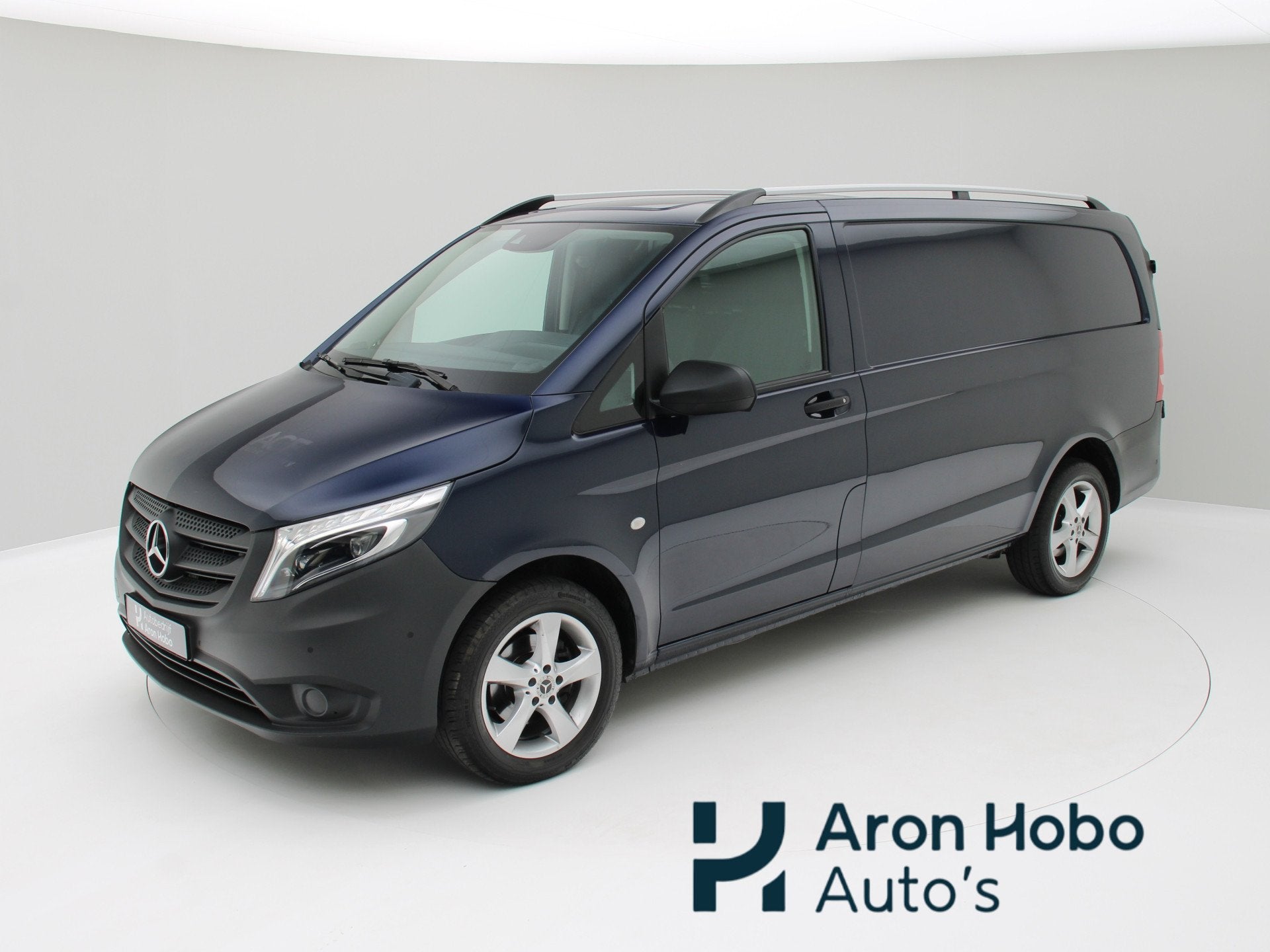 Mercedes-Benz Vito 116 CDI Lang Airco, Cruisecontrol, Achter, Gebruikt, 4 cilinders, 2000 kg, Zwart