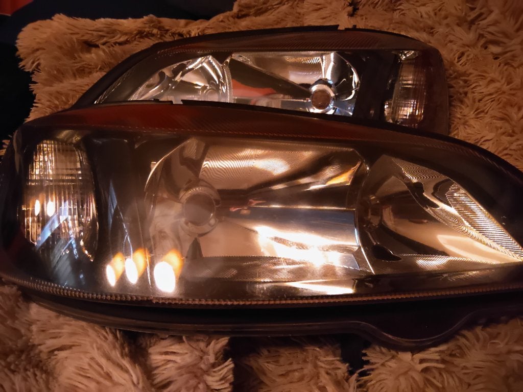 koplamp Opel Astra G, links en rechts set.Prima staat