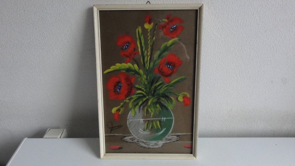 Schilderij pastel klaprozen op glazen vaas, gesigneerd, Bloemen, Ophalen of Verzenden, Klassiek, Ingelijst