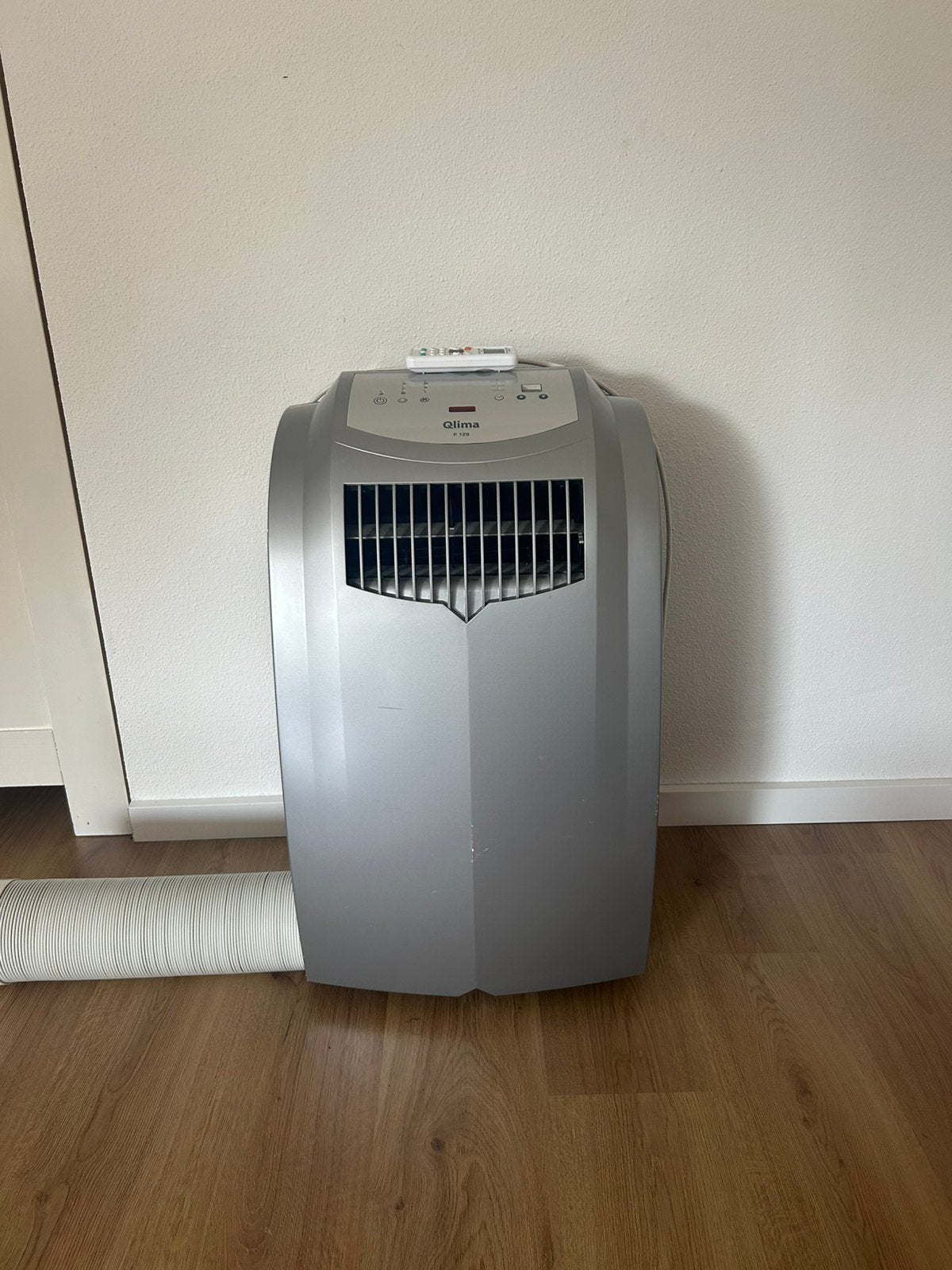 Mobiele airco Zibro Qlima 12.000Btu, Witgoed en Apparatuur, Ophalen, 3 snelheden of meer, Zo goed als nieuw, Mobiele airco