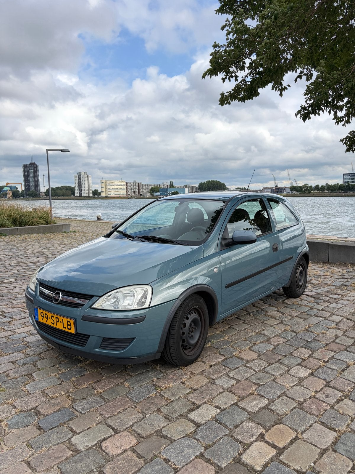 NIEUWE APK - Opel Corsa 1.2 16V Twinport 3D 2006 Groen, Voorwielaandrijving, 450 kg, 31 €/maand, 4 cilinders