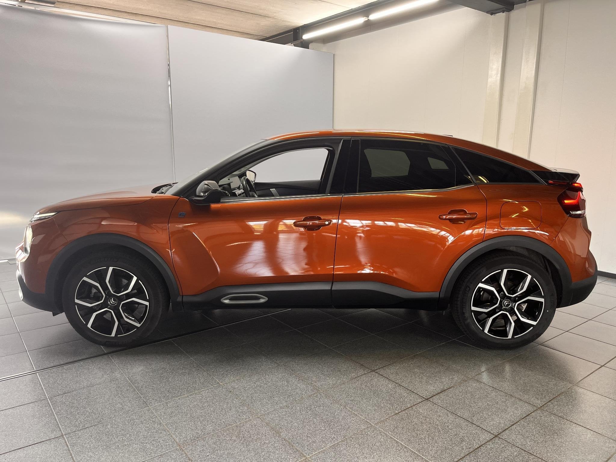 Citroen Ë-C4 Shine 50 kWh, 136 pk, Gebruikt, 357 km, Overige kleuren
