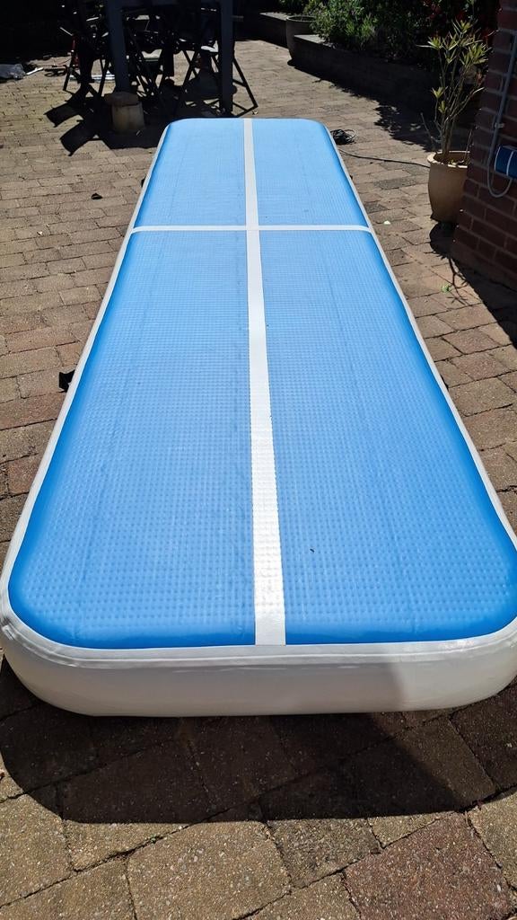 Gym Airtrack 4m x 1m x 20cm - Zo goed als nieuw, Ophalen