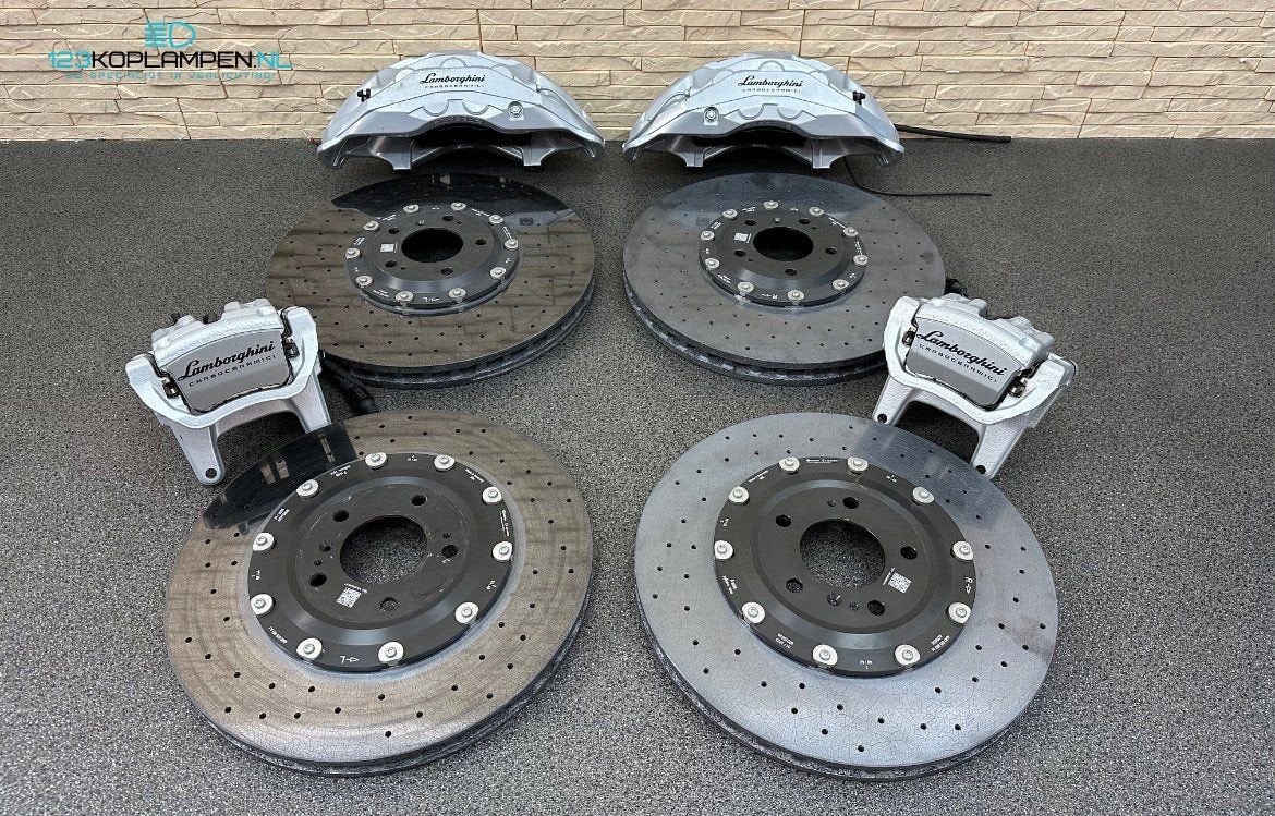 Lamborghini Urus Keramische remmen Ceramic brake kit
