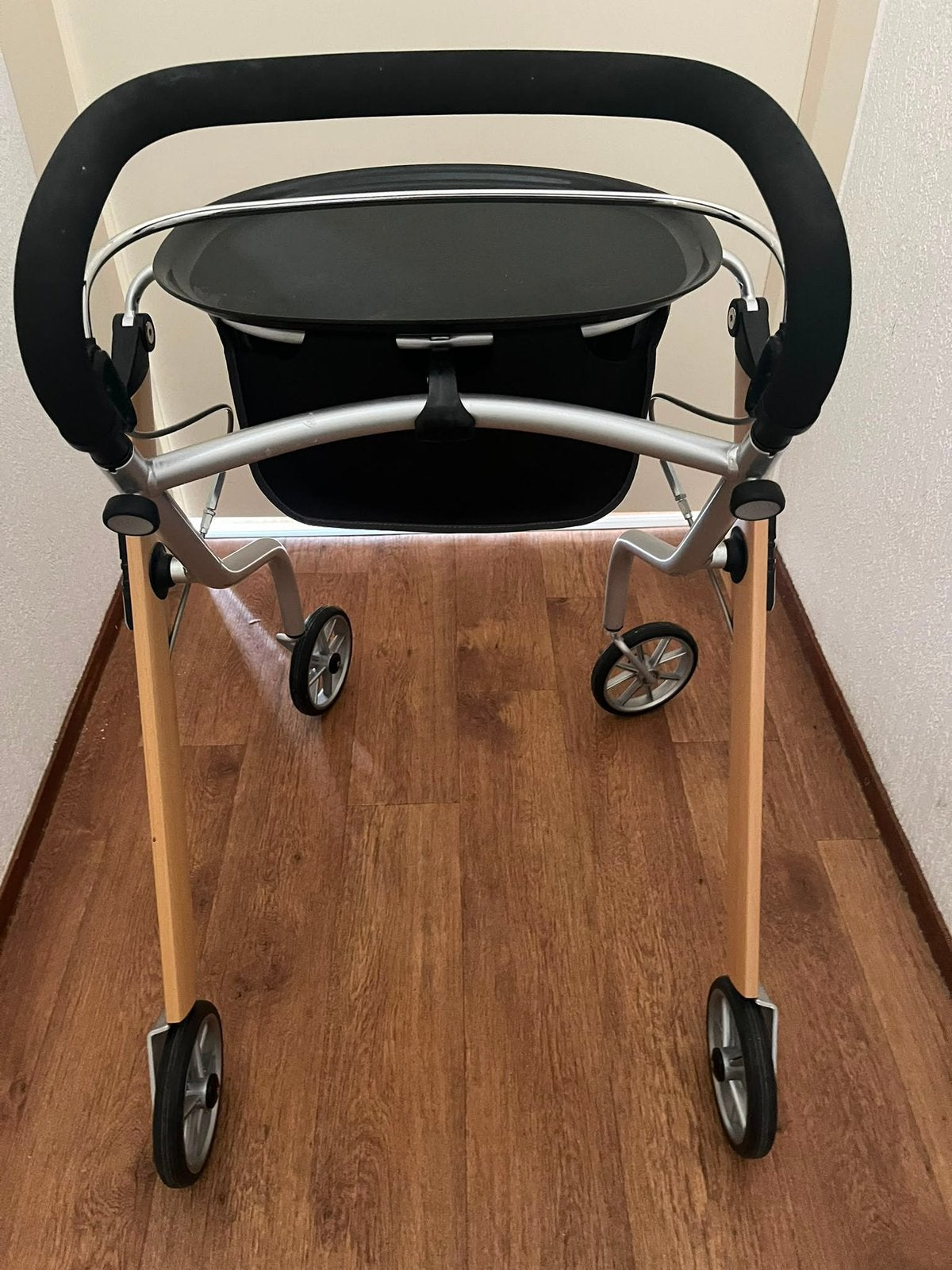Trust Binnenshuis rollator, Diversen, Rollators, Ophalen, Zo goed als nieuw