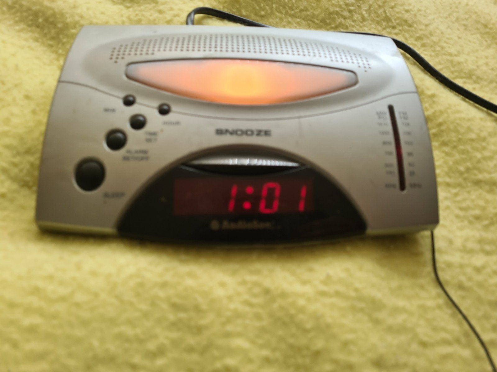 Audiosonic Wekker Radio - Digitale Klokradio met Snooze, Ophalen of Verzenden, Gebruikt, Digitaal