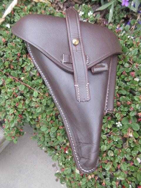 Luger holster , bruin , repro € 35.00 !!!!!!, Verzamelen, Militaria | Tweede Wereldoorlog, Ophalen of Verzenden, Landmacht, Duitsland