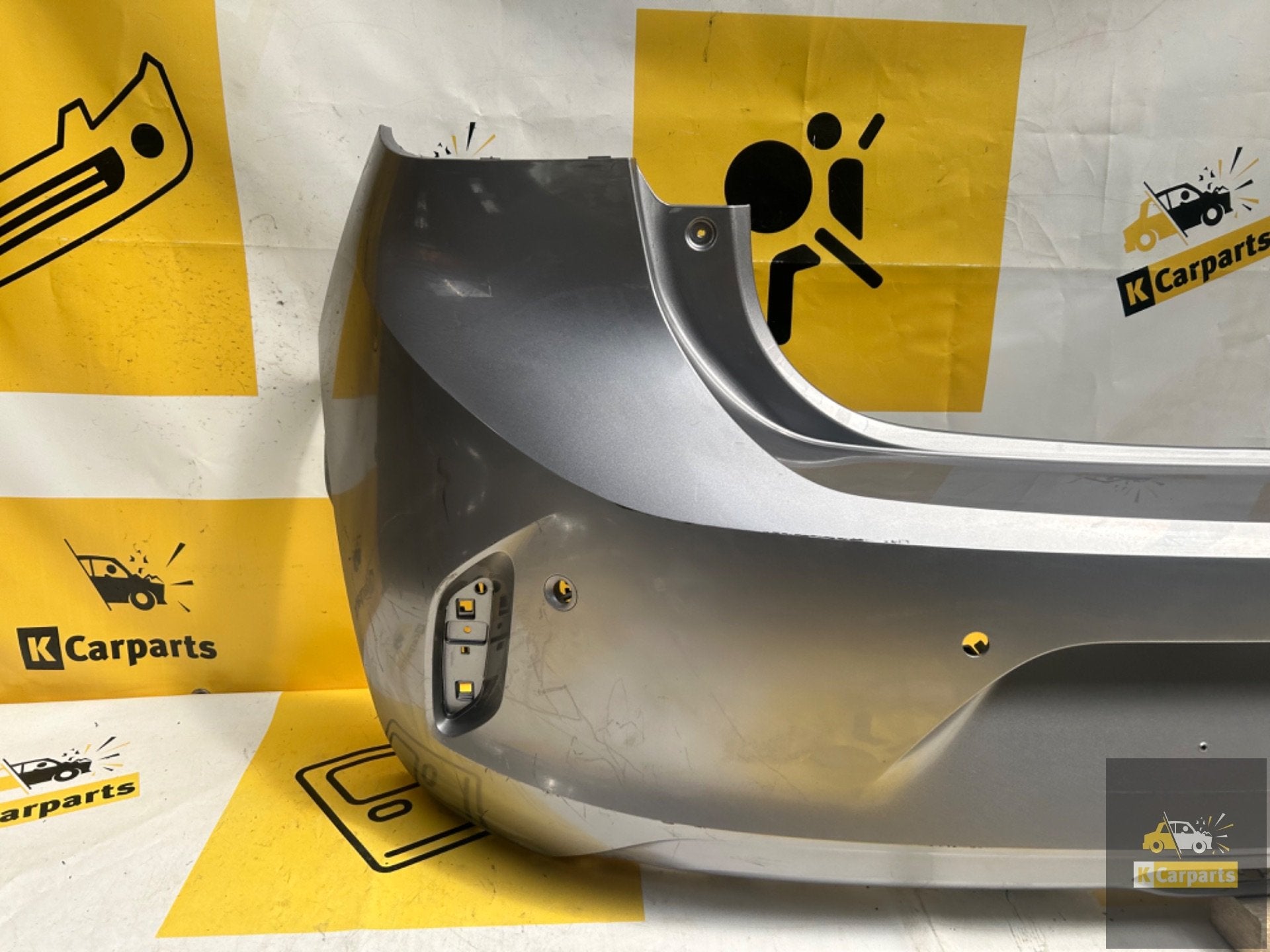 Achterbumper opel corsa F 4XPDC 2019-2023 bumper 564682821, Info@fabrikant.eu, Fabrikantstraat 1
1000 AA  Amsterdam, NL, Opel