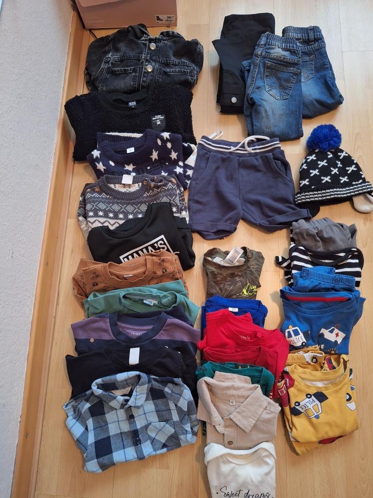 Grote kledingbundel voor jongens - Maat 86-92, Kinderen en Baby's, Babykleding | Maat 86, Gebruikt, Setje, Jongetje, Diverse merken