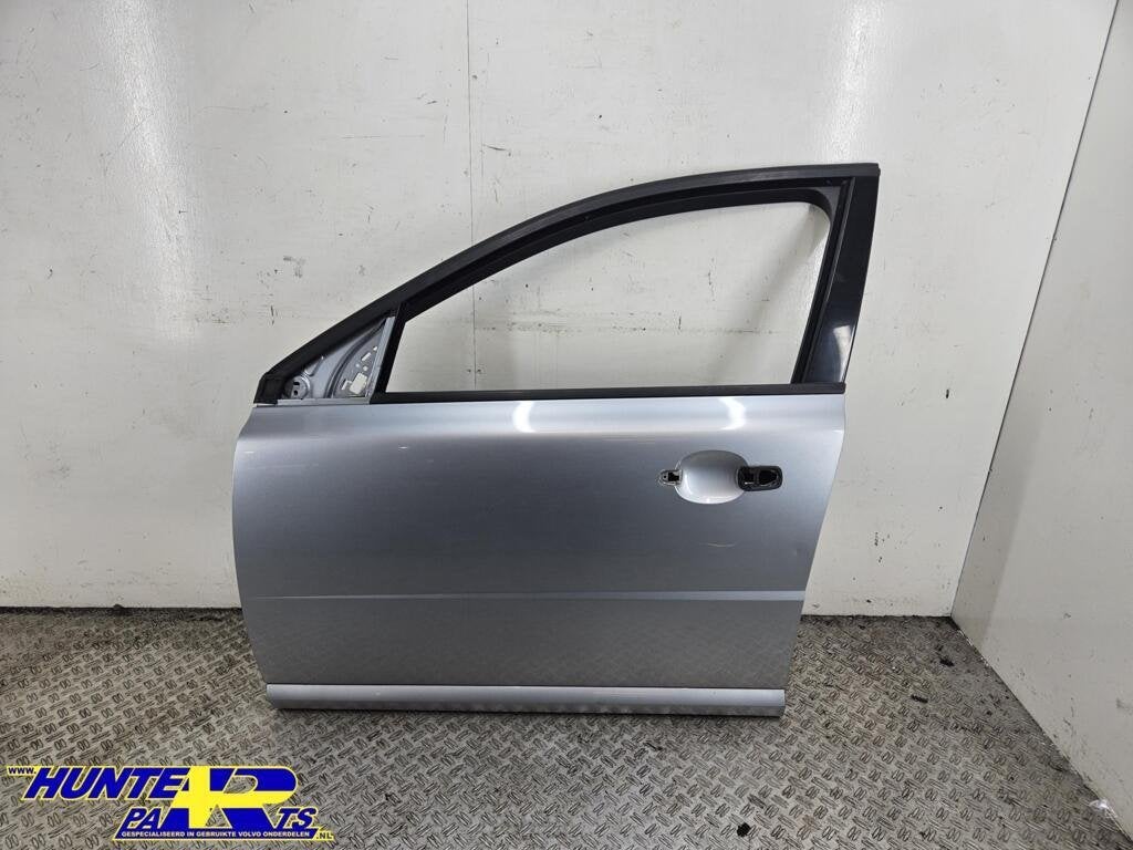 Portier LV grijs 477 Volvo V70 III ('07-'17), Gebruikt, Deur, Voor, Ophalen of Verzenden