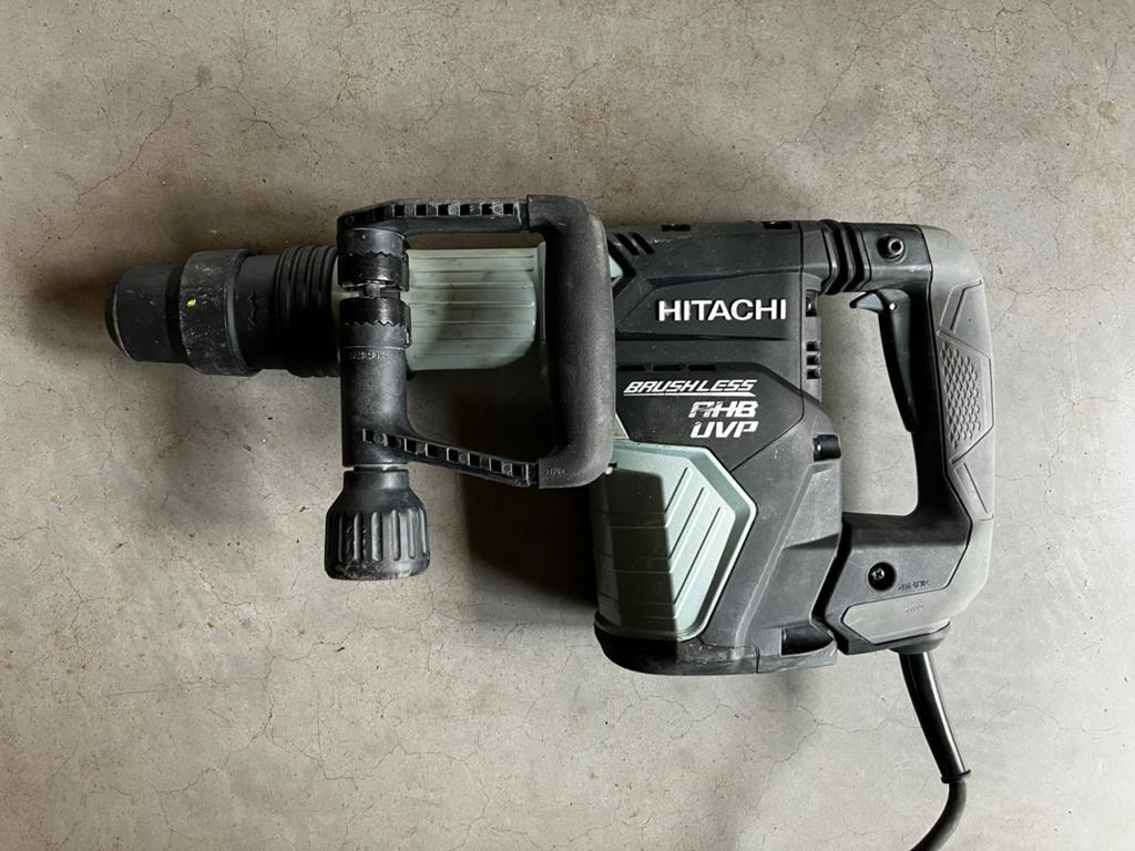Hitachi Boor- en Breekhamer, Doe-het-zelf en Verbouw, Gereedschap | Boormachines, Ophalen of Verzenden, Zo goed als nieuw, 600 watt of meer