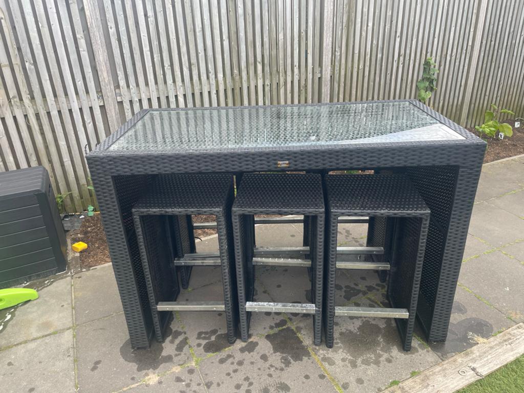 bartafel met 6 krukken, Ophalen of Verzenden, Gebruikt, Rechthoekig, Wicker
