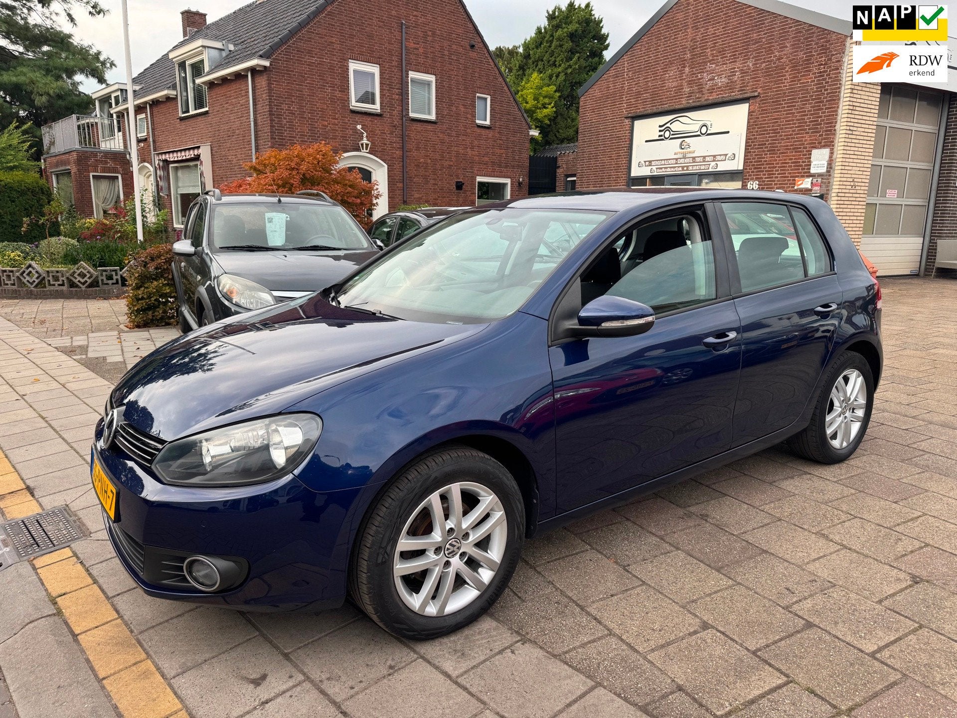 Volkswagen Golf 1.2 TSI Highline BlueMotion | Ketting en DSG, Gebruikt, 4 cilinders, Blauw, Alcantara