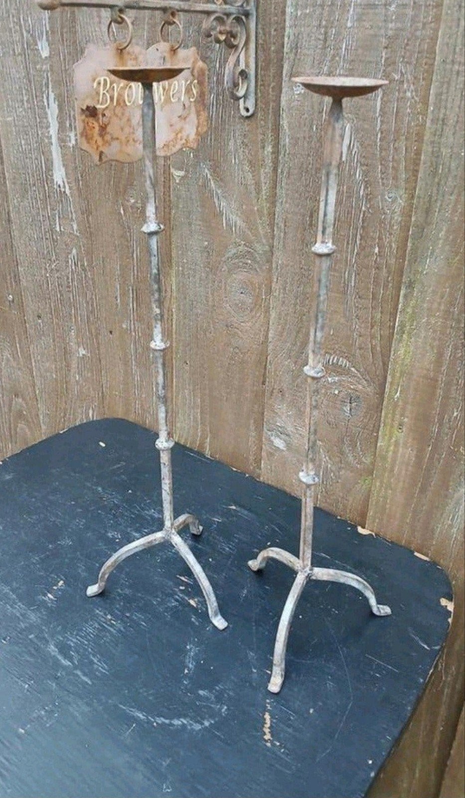 Set van 2 Antieke IJzeren Kandelaren - 62 cm hoog, Ophalen of Verzenden