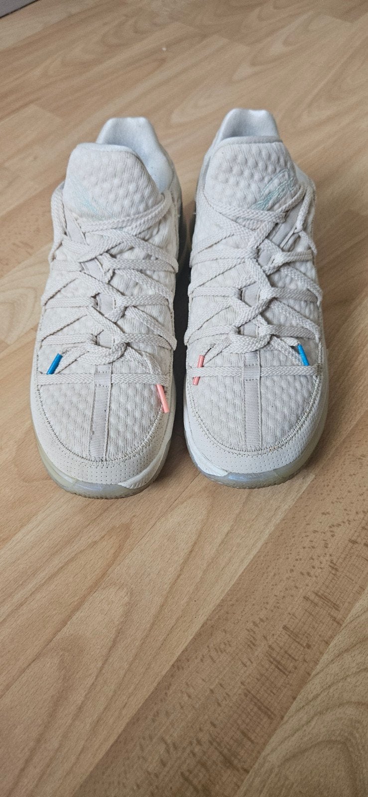 Nike LeBron James sneakers maat 43, Kleding | Heren, Overige kleuren, Nike, Ophalen of Verzenden, Sneakers of Gympen