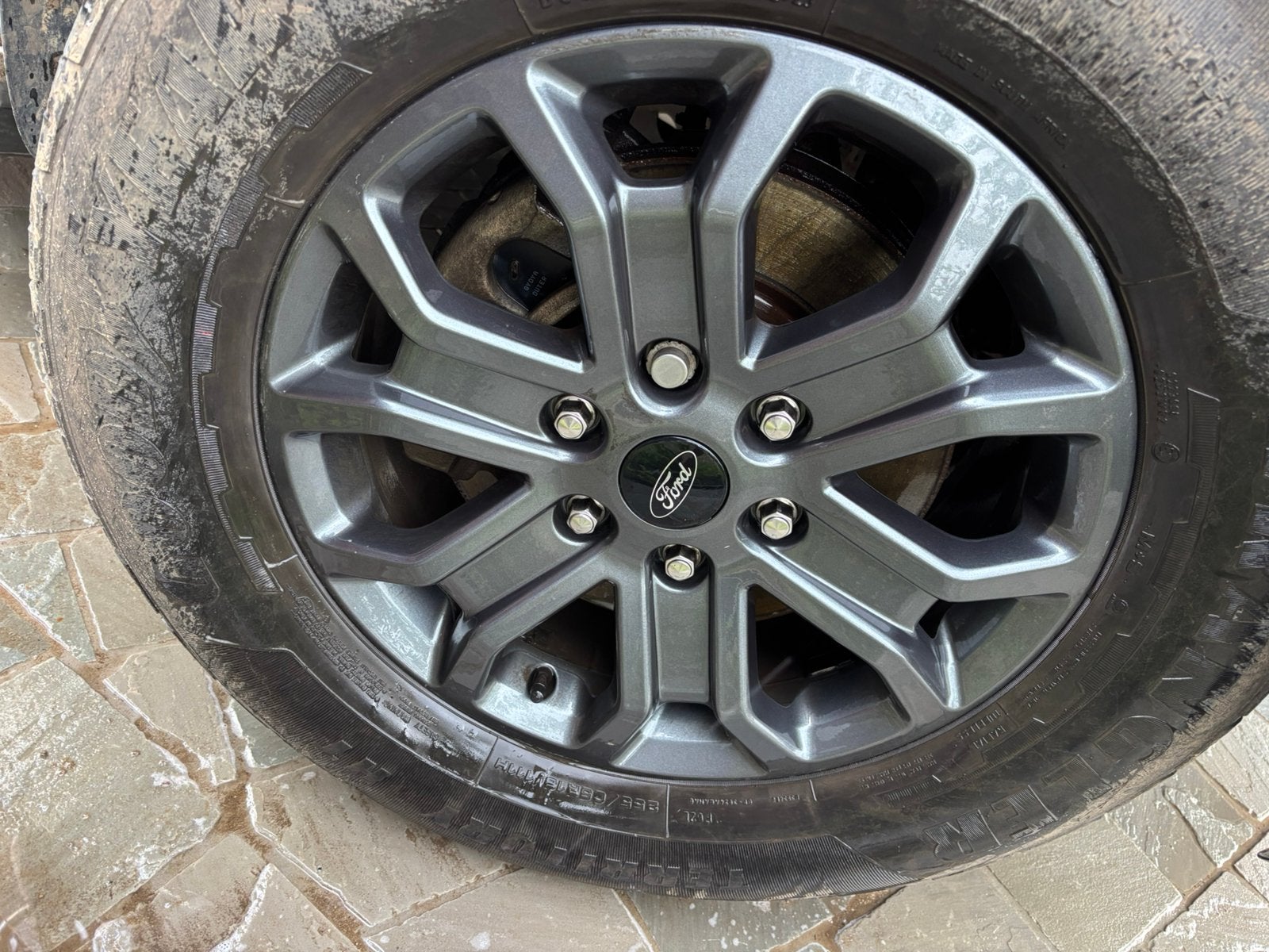4 mooie en nette velgen incl banden Maat 255/65 R18, Ophalen, Gebruikt, Ford