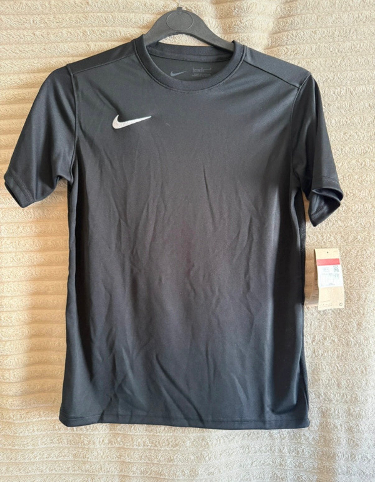 Nike Dri-FIT  voetbalshirt zwart – maat 147-158 (L), Kinderen en Baby's, Kinderkleding | Maat 158, Ophalen of Verzenden, Nieuw