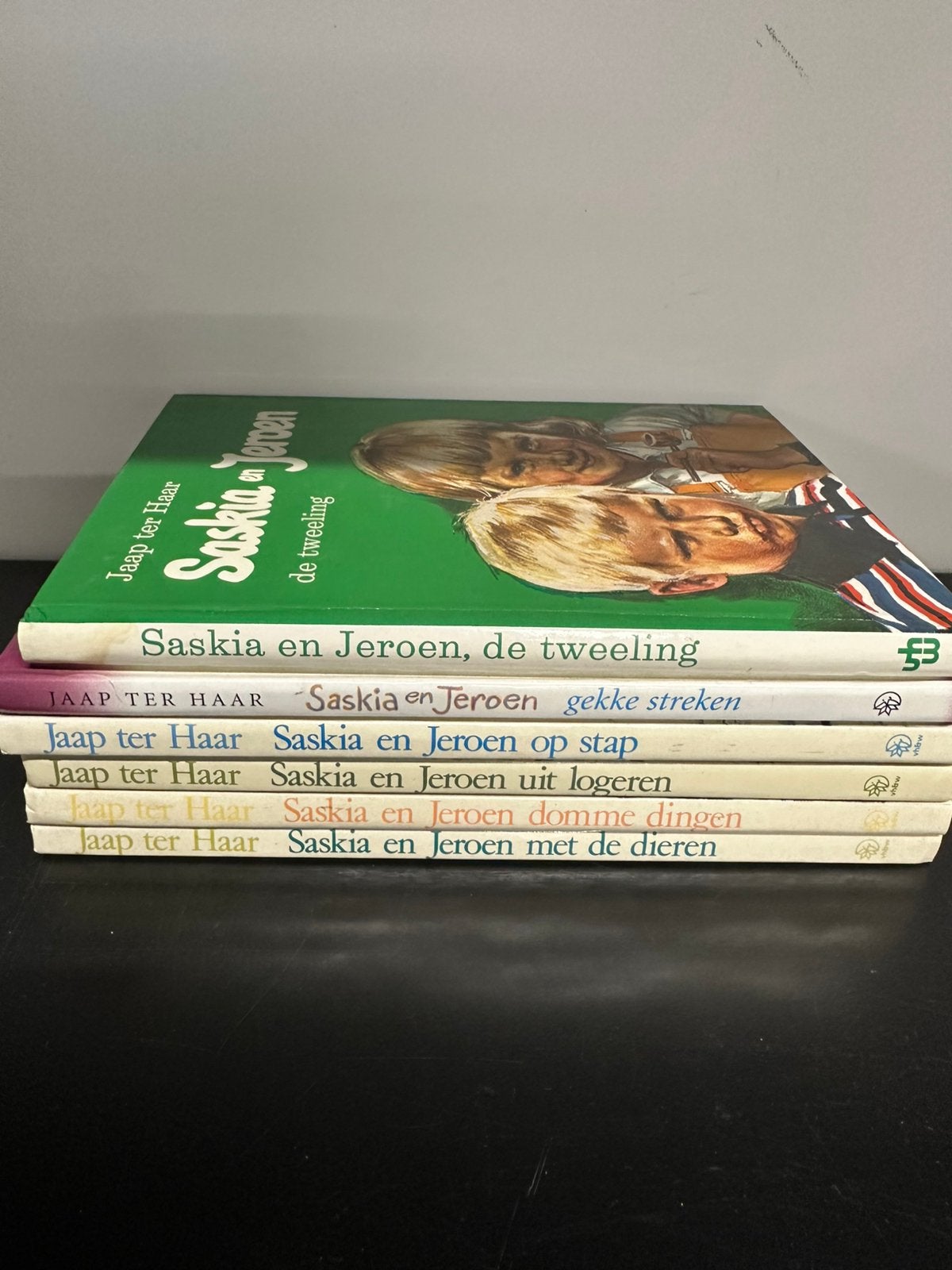 Saskia en Jeroen boekjes uitzoeken 1 euro per stuk, Ophalen of Verzenden, Zo goed als nieuw, Fictie algemeen