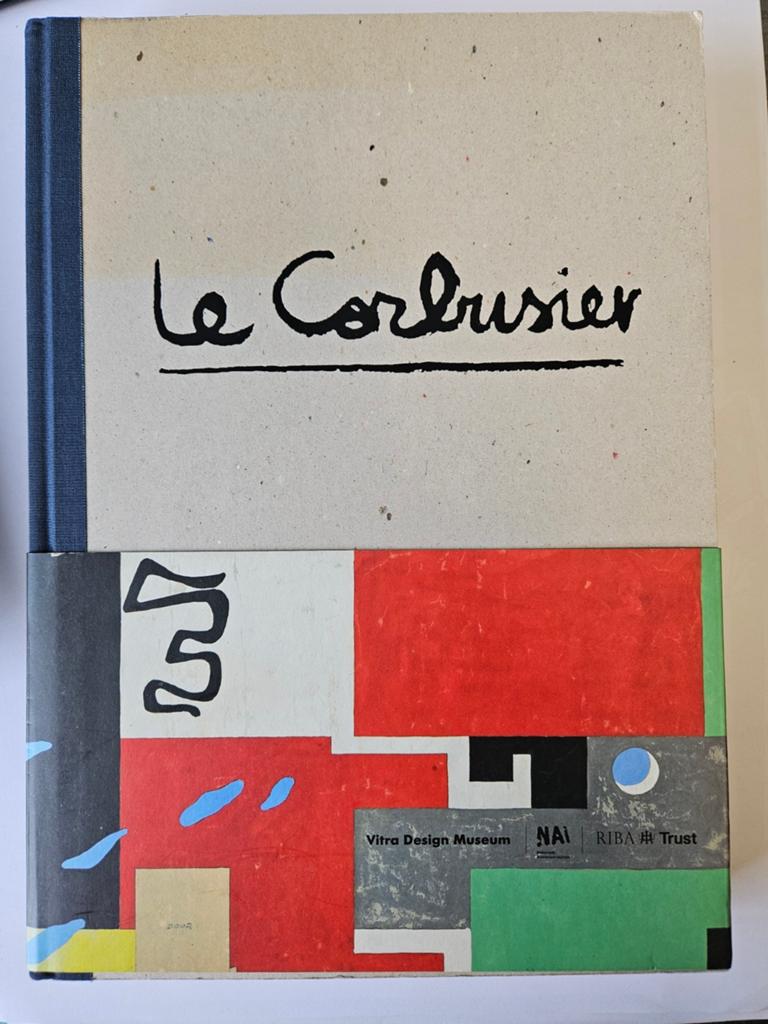 Le Corbusier: The Art of Architecture Book, Minder dan 50 cm, -, Ophalen of Verzenden, Zo goed als nieuw