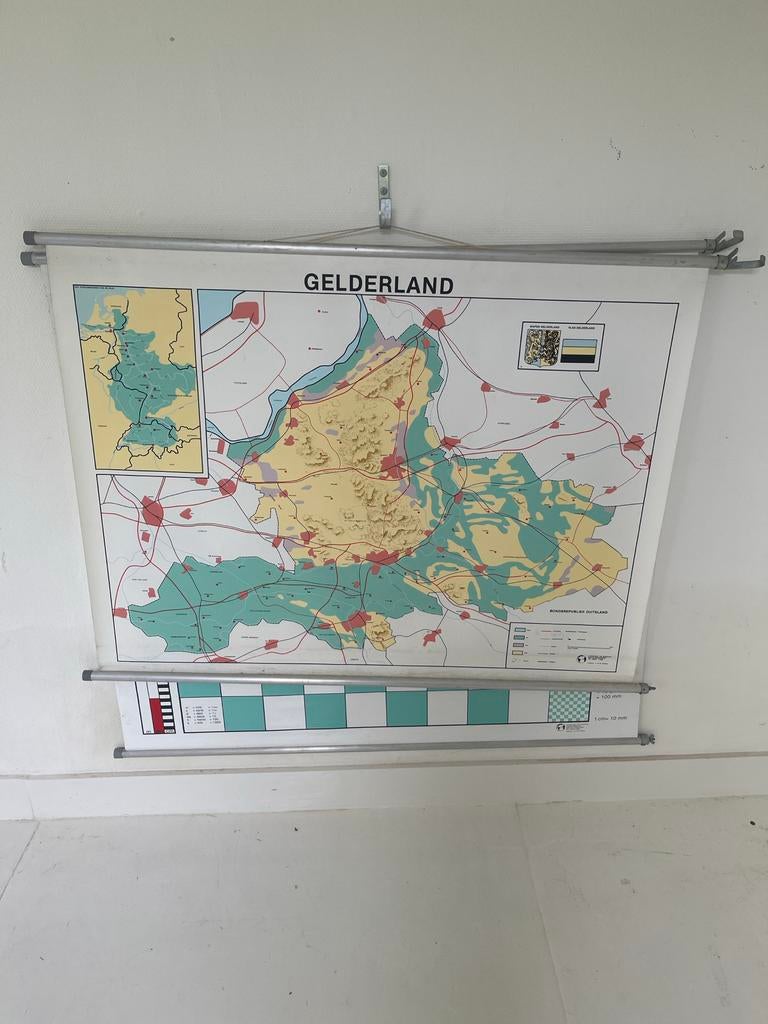 Grote Schoolkaart Gelderland - Vintage Landkaart, Boeken, Atlassen en Landkaarten, Landkaart, 1800 tot 2000, Nederland, Ophalen
