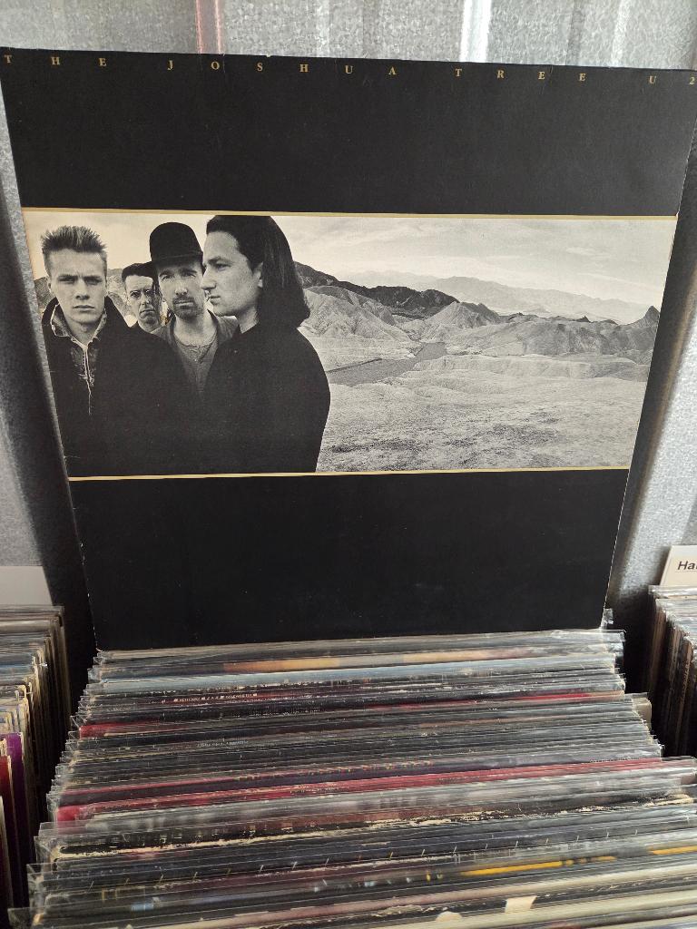Vinyl lp U2: THE JOSHUA TREE, Cd's en Dvd's, Vinyl | Rock, Gebruikt, 1980 - 1989, Ophalen of Verzenden, Rock-'n-Roll