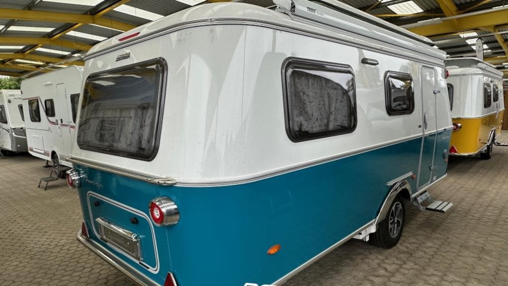 Eriba Touring 630 - GRATIS BRUGGINK 60 JAAR PAKKET, Caravans en Kamperen, Standaardzit, Fietsenrek, Bedrijf, Tot en met 3