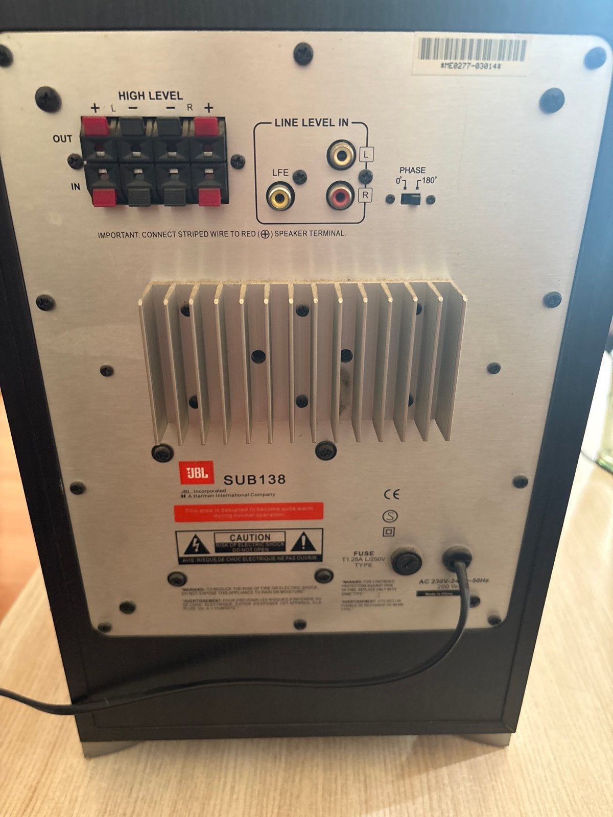 JBL SUB138 Subwoofer - Krachtige Bass voor Thuisbioscoop, Audio, Tv en Foto, Luidsprekers, Gebruikt, Ophalen of Verzenden, Geschikt voor surround/home cinema