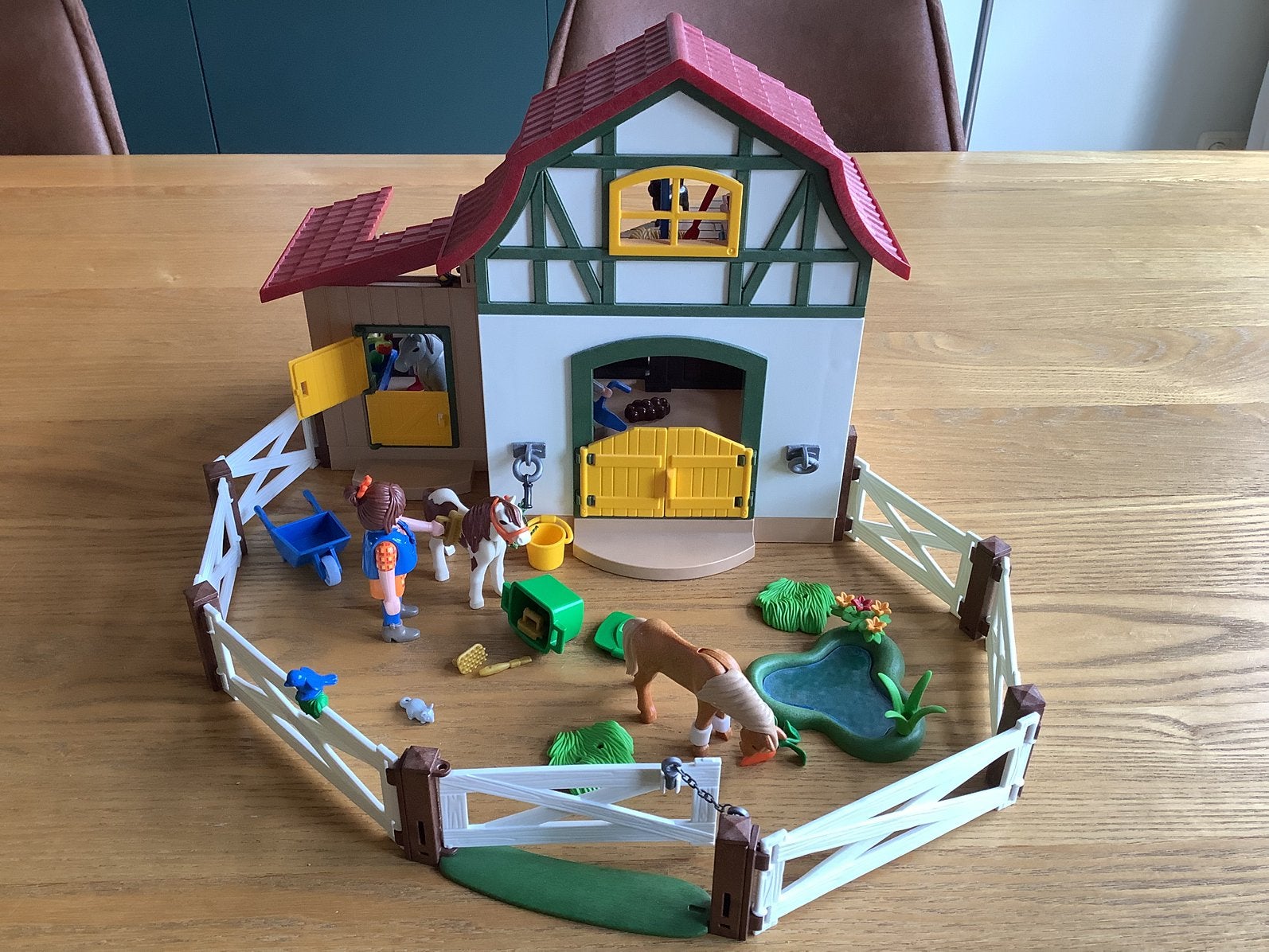 Paardenstal / boerderij van Playmobil Country 6927, Ophalen, Zo goed als nieuw