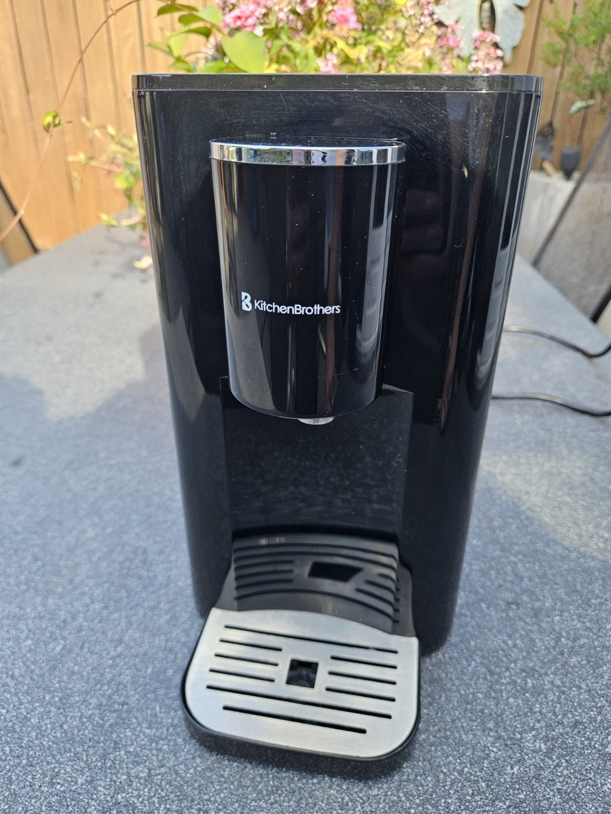 water dispencer apparaat kitchen brothers - Zo goed als nieu, Ophalen, Afneembaar waterreservoir, Koffiemachine, Gemalen koffie
