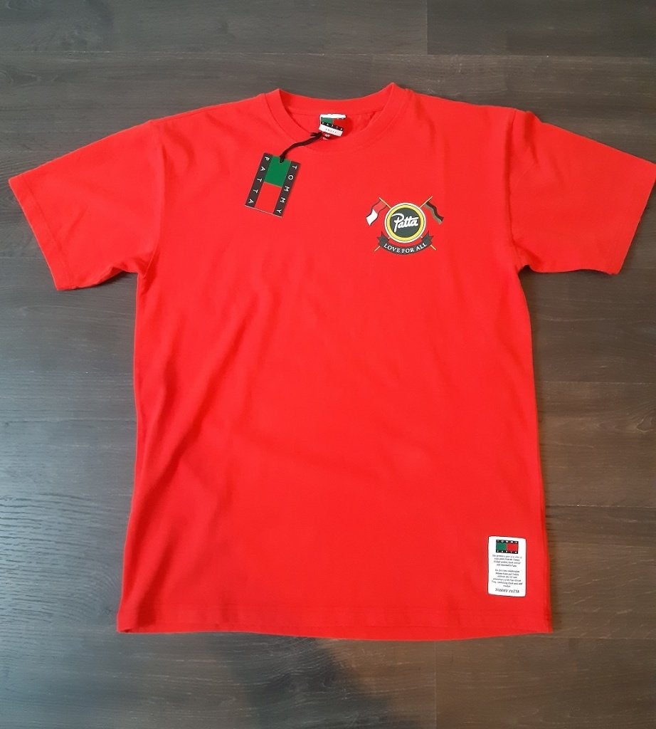 Patta x Tommy Hilfiger t-shirt, Kleding | Heren, T-shirts, Zo goed als nieuw, Patta, Rood, Verzenden