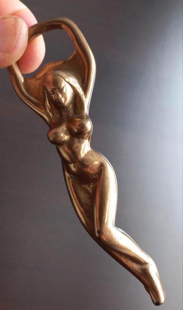 Franse Vintage Bronzen Naakte Vrouw Fles Opener, Antiek en Kunst, Ophalen of Verzenden, Brons