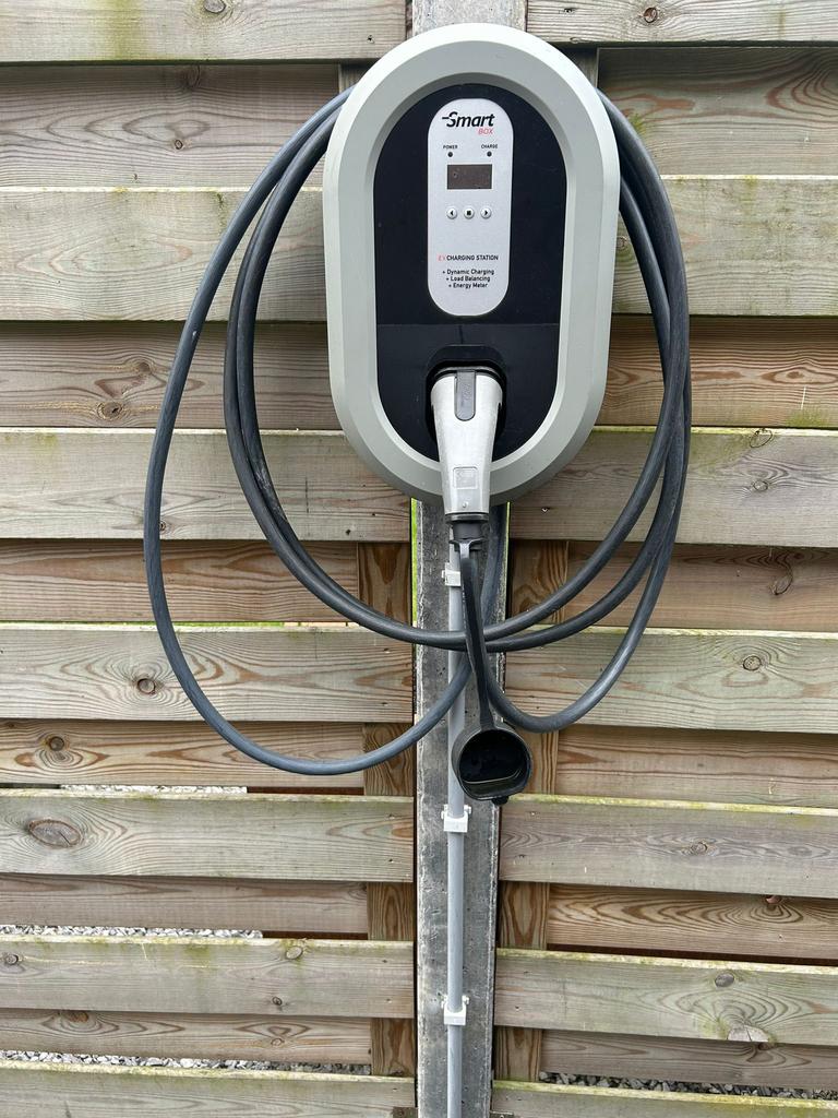 Wallbox ratio electric met 5 mt laadkabel en load balancing, Ophalen, Zo goed als nieuw, Laadpaal