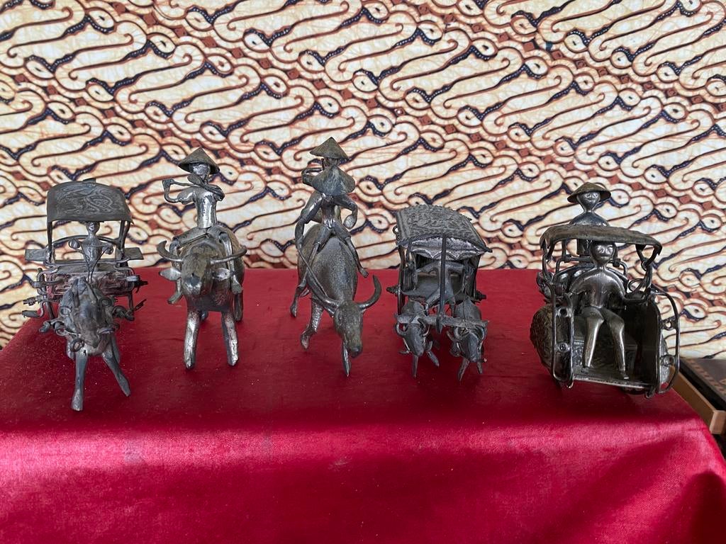 5 VINTAGE BALINESE METALEN FIGUURTJES., Ophalen of Verzenden