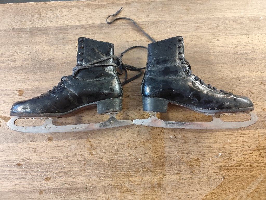 Te koop paar schaatsen, Sport en Fitness, Schaatsen, Ophalen, Gebruikt, Kunstschaatsen, Overige merken