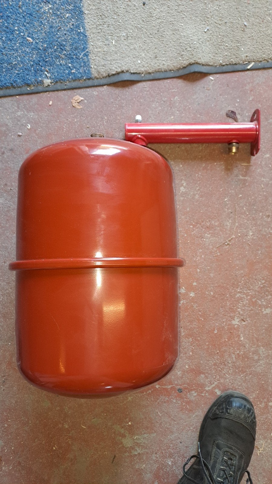 Expansievat 25 liter, Ophalen, Gebruikt, Minder dan 30 cm, Overige typen