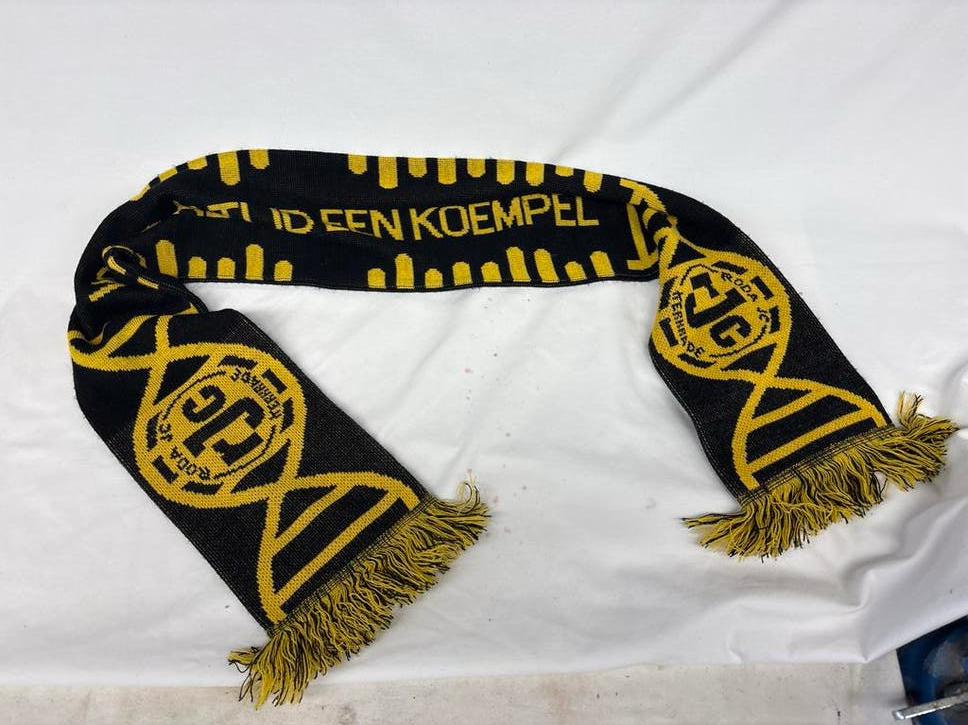 Roda JC Kerkrade Sjaal - Zwart/Geel, Ophalen of Verzenden, Zo goed als nieuw, Sjaal