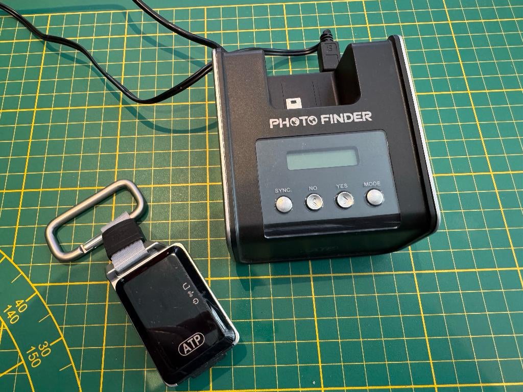 ATP Photo Finder GPS tracker / datalogger, Ophalen of Verzenden, Zo goed als nieuw, Overige Merken, Geen optische zoom