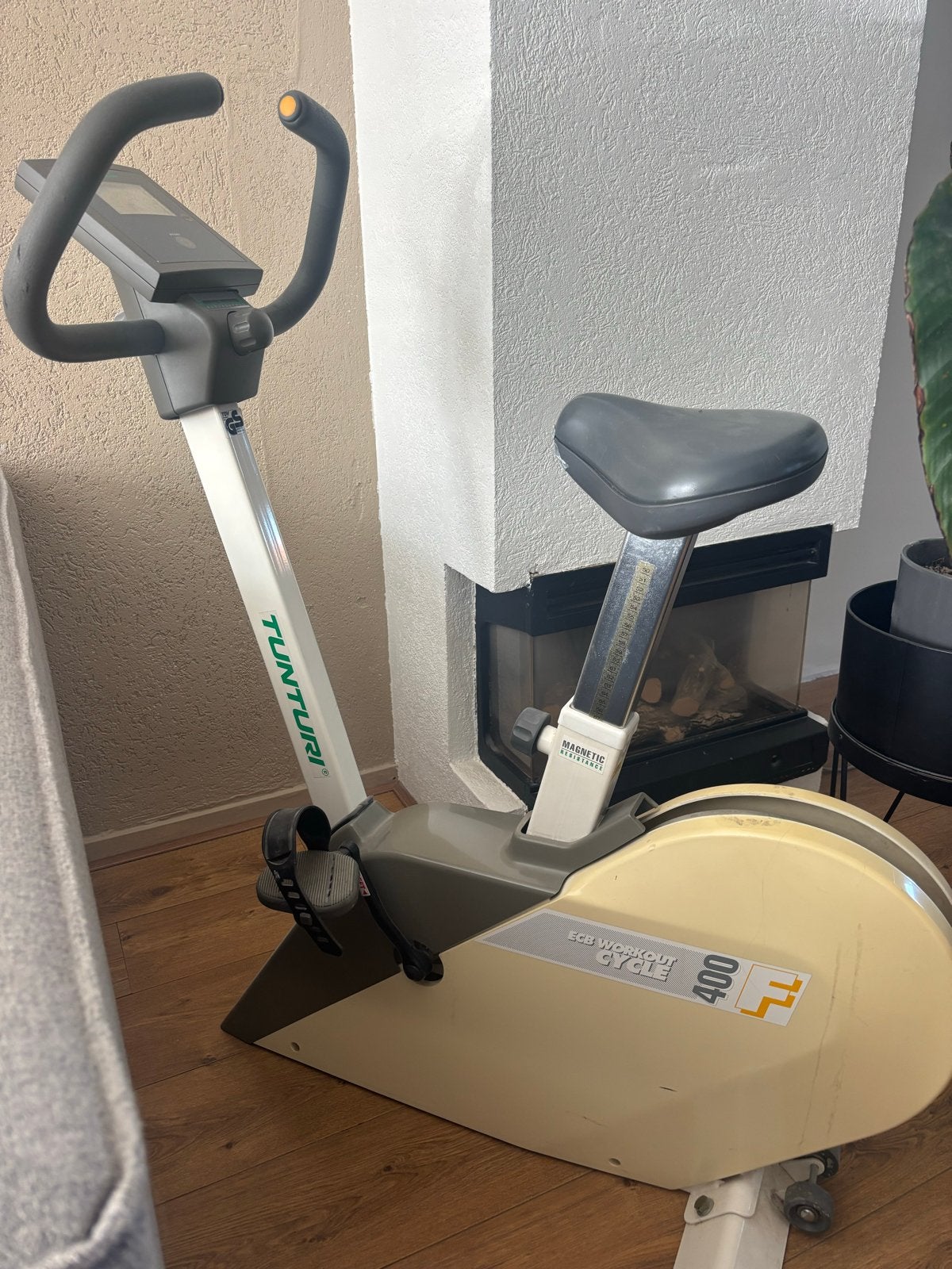 Tunturi Hometrainer, Ophalen, Gebruikt, Metaal, Benen