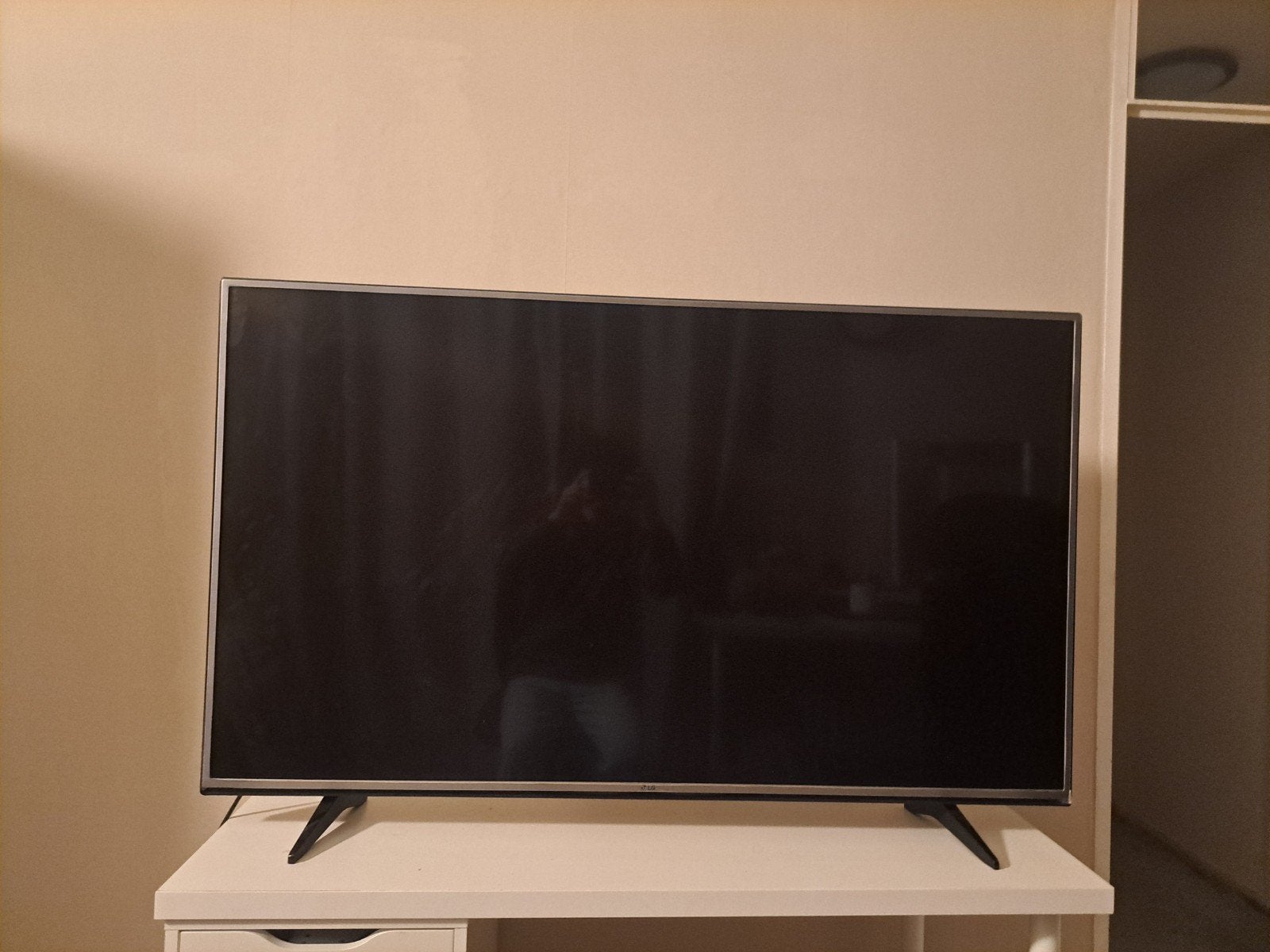 Foto 2 van LG 55UH605V 55 inch 4K UHD Smart TV