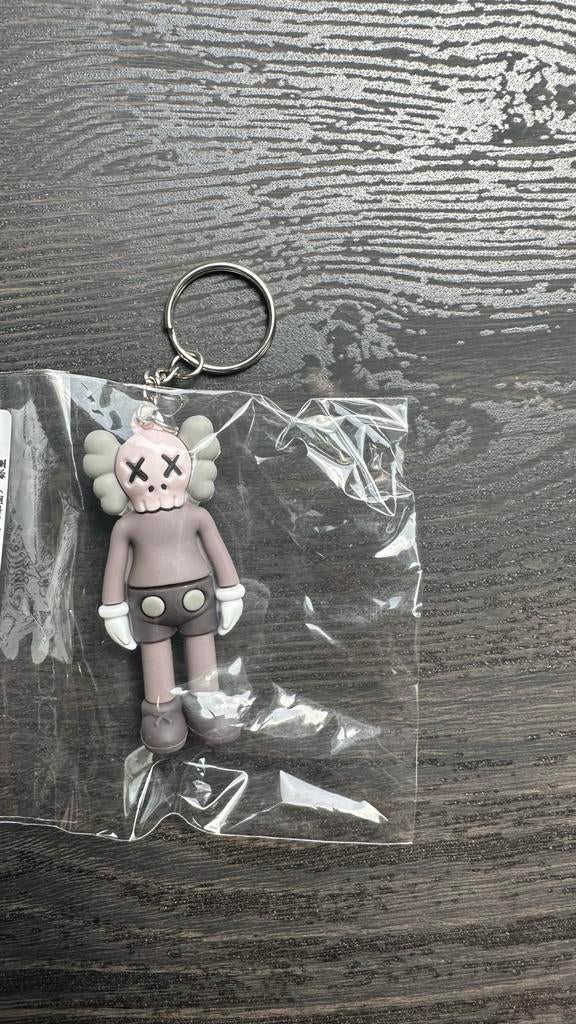 KAWS Sleutelhanger - Nieuw in verpakking, Ophalen of Verzenden, Zo goed als nieuw, Merk