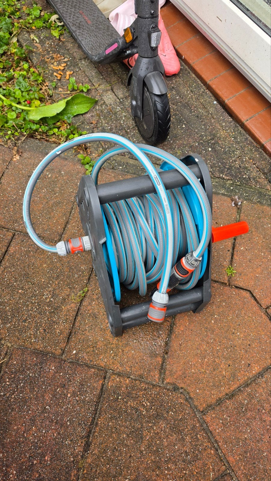 Gardena Slanghaspel met Tuinslang, Tuin en Terras, Tuinslangen, Gebruikt, Tuinslanghaspel, Ophalen